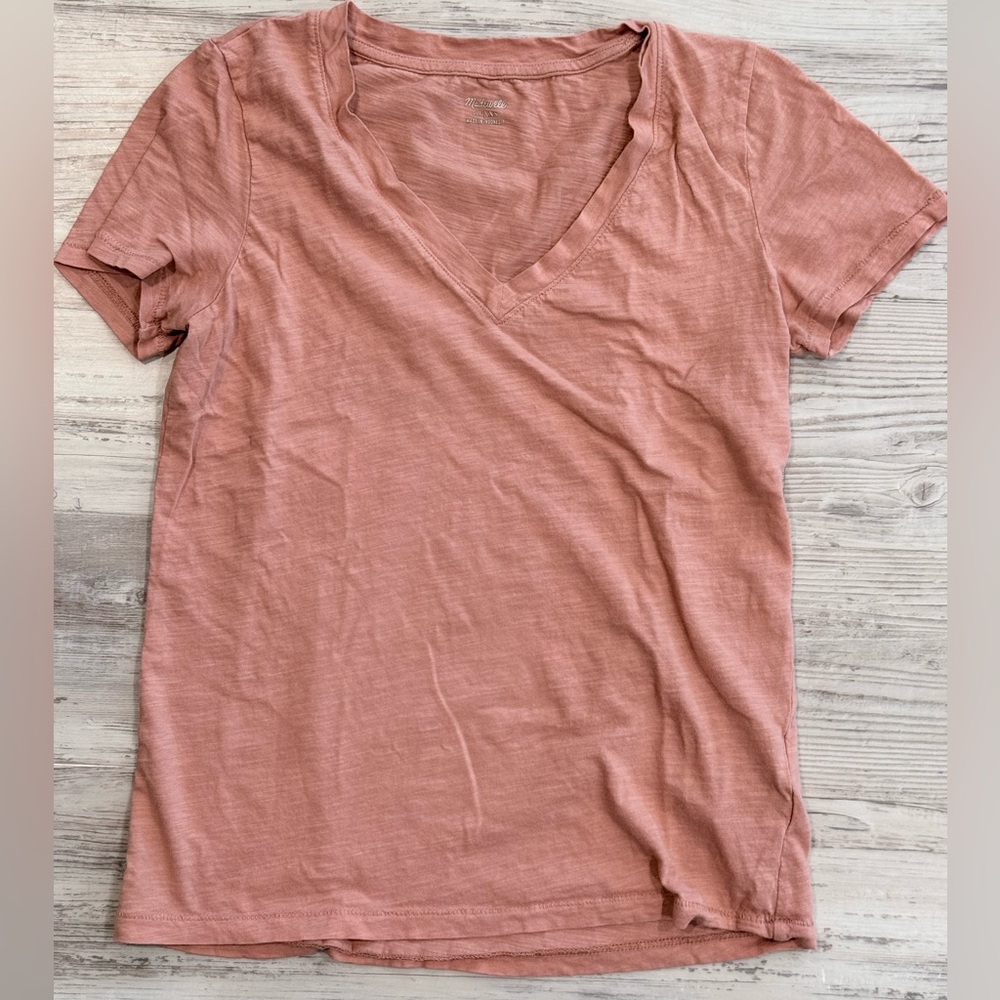 Madewell Dusty Rose V-Neck Tee